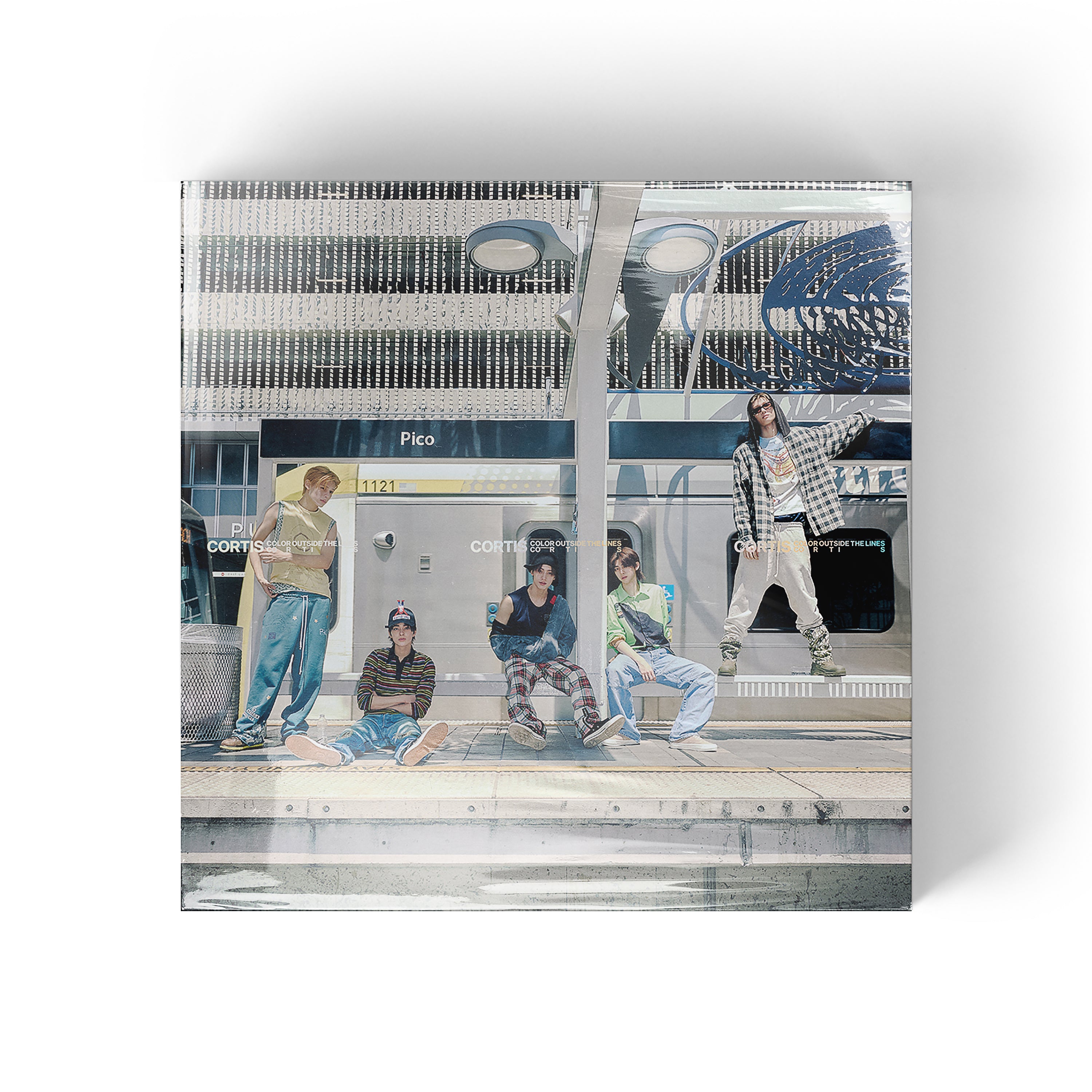 cortis コルティス　LP Amazon.co.jp: CORTIS - THE 1ST EP [COLOR OUTSIDE THE LINES] 韓国盤